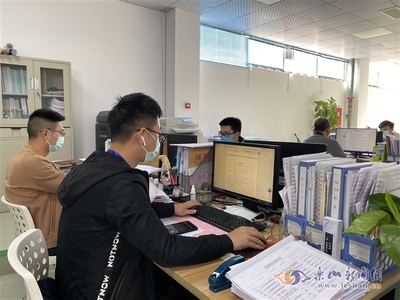 兩手抓 兩手硬 高新區(qū)這家企業(yè)以技術(shù)咨詢與技術(shù)服務(wù)雙輪驅(qū)動(dòng)發(fā)展